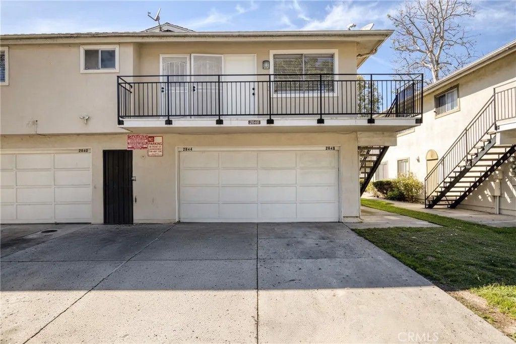 Photo of 2646 Victoria, Port Hueneme, CA 93041 (MLS # SR26043657)