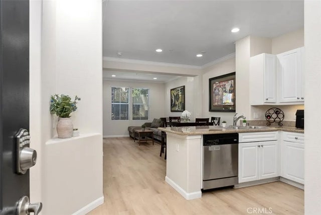 3102 Watermarke Place, Irvine