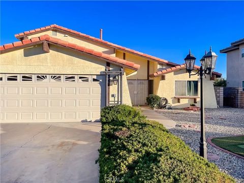 Photo of 26483 Anchorage Lane, Helendale, CA 92342 (MLS # SR25245543)