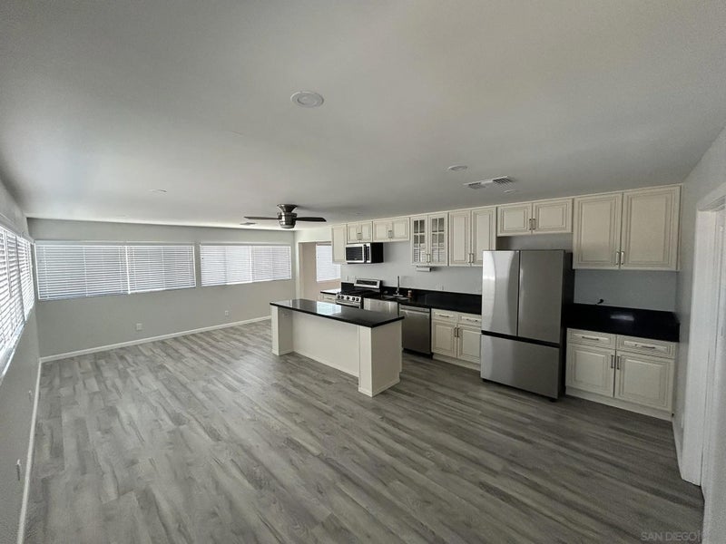 27452 Silver Lakes Pkwy