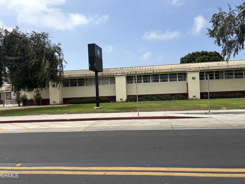 639-641 W Kamala Street