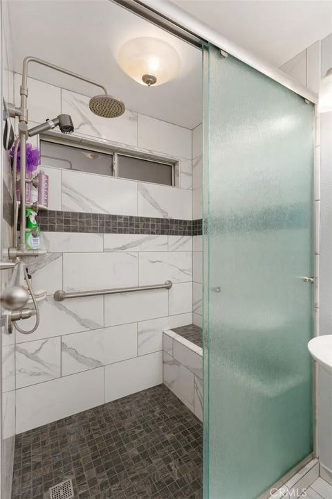 Tiny photo for 25047 Parkcrest Dr, Murrieta, CA 92562 (MLS # SW25252607)