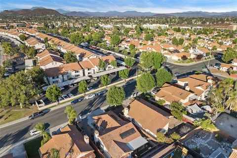 Tiny photo for 25047 Parkcrest Dr, Murrieta, CA 92562 (MLS # SW25252607)