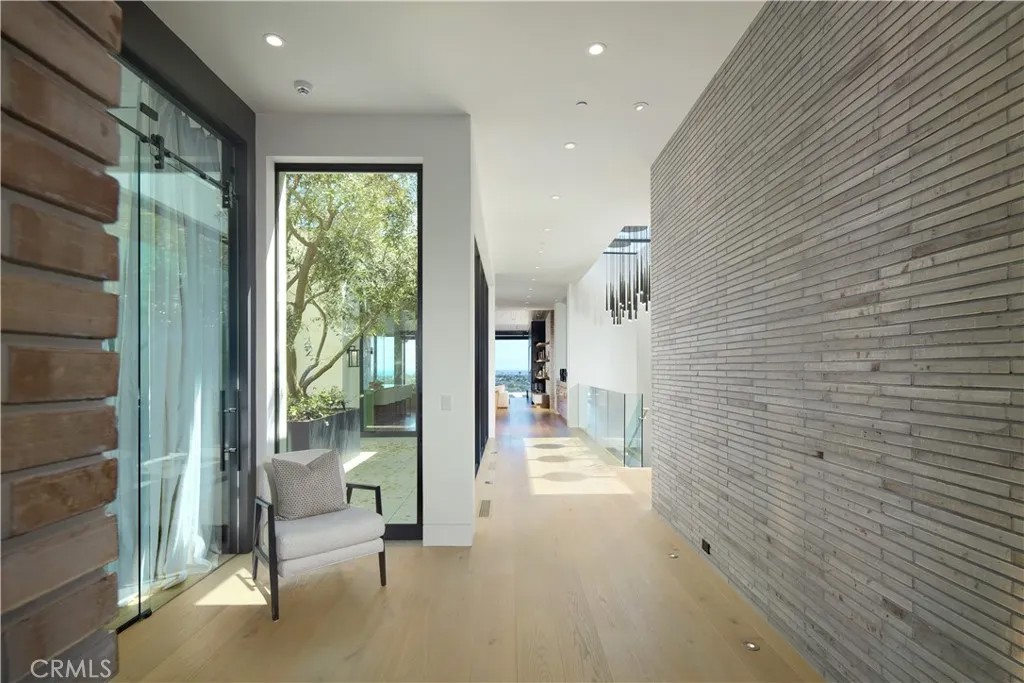 1201 Dolphin Terrace