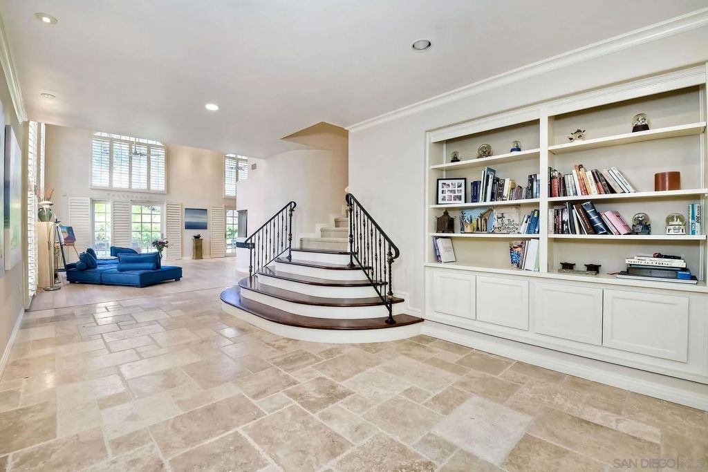 Photo of 7468 Via De Fortuna, Carlsbad, CA 92009 (MLS # 250038376)