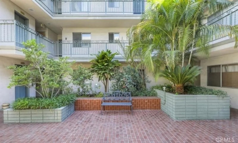 4614 Finley