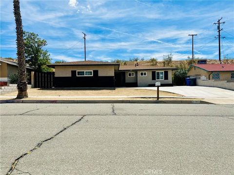 Photo of 850 Linda Ln, Barstow, CA 92311 (MLS # IV26079710)