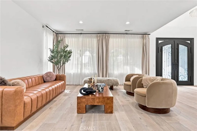 124 Grand Oaks