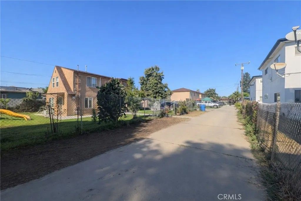 Photo of 2915 Allgeyer Ave, El Monte, CA 91732 (MLS # TR26064167)