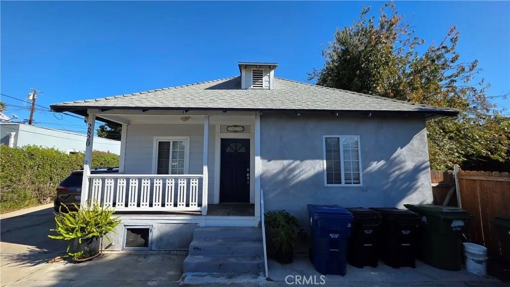 Photo of 2820 7th, Los Angeles, CA 90018 (MLS # PW26001638)