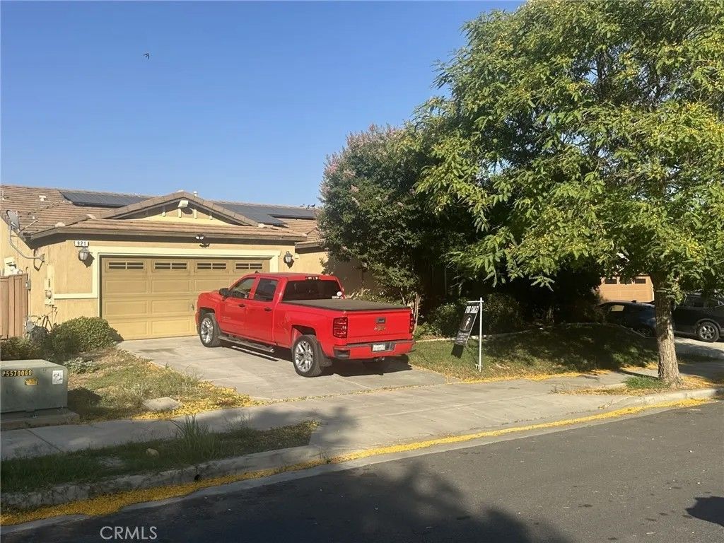 Photo of 921 Yukon Drive, San Jacinto, CA 92582 (MLS # IV25132723)