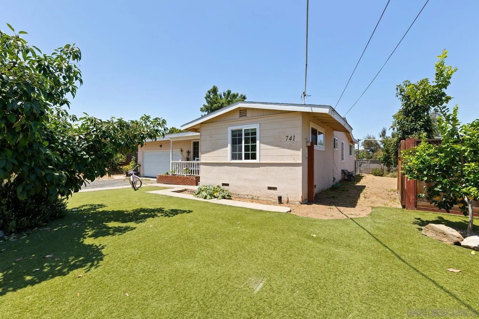 741 Magarian Rd