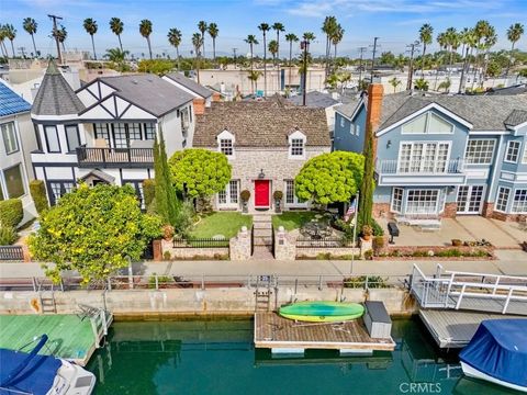 Photo of 89 Rivo Alto Canal, Long Beach, CA 90803 (MLS # GD26039997)