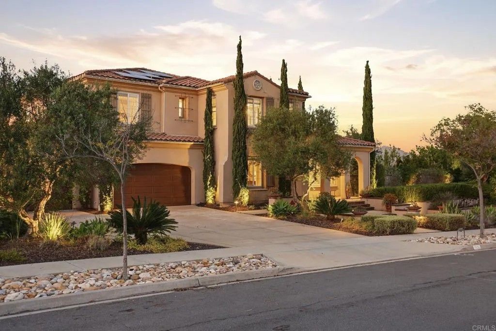 Photo of 15252 Via Santa Vienta, San Diego, CA 92131 (MLS # PTP2600420)