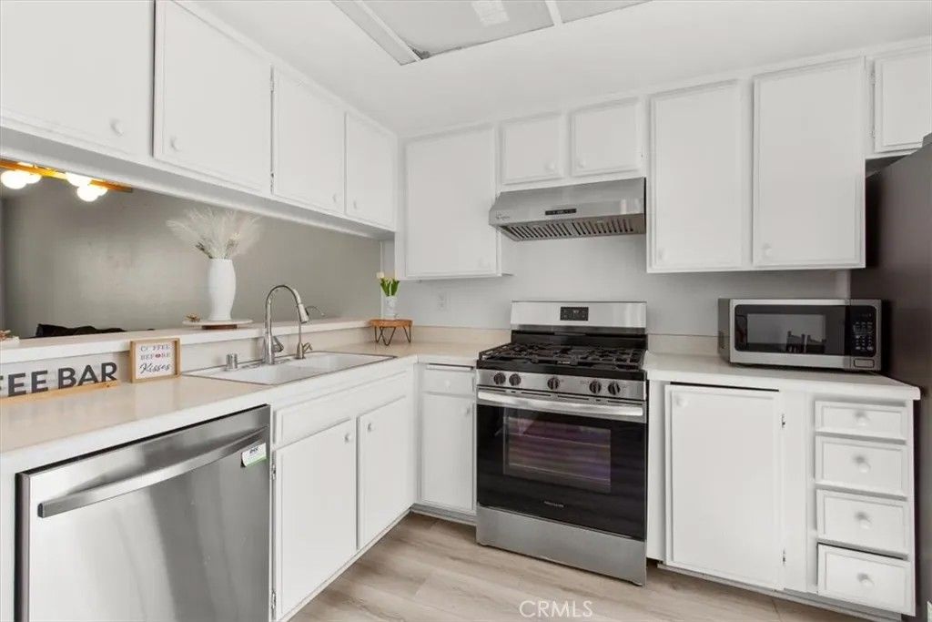 Photo of 13944 Magnolia St, Garden Grove, CA 92844 (MLS # OC26071147)