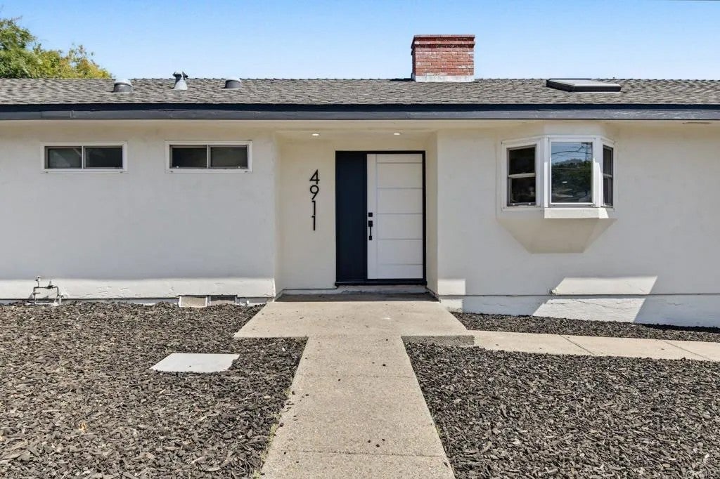 4911 Campanile Drive