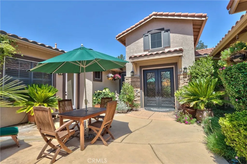 42926 Joshua Tree Court
