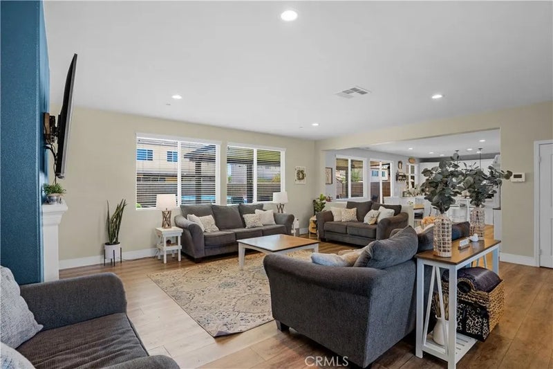 34900 Old Vine Court