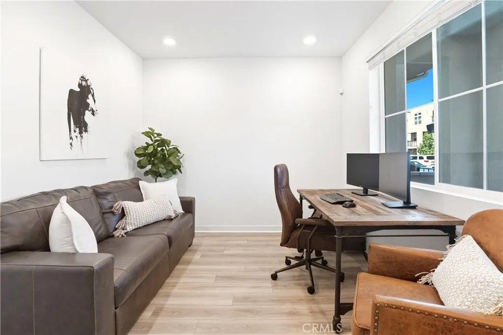 Photo of 201 Juniper Dr, Rancho Mission Viejo, CA 92694 (MLS # OC25277248)