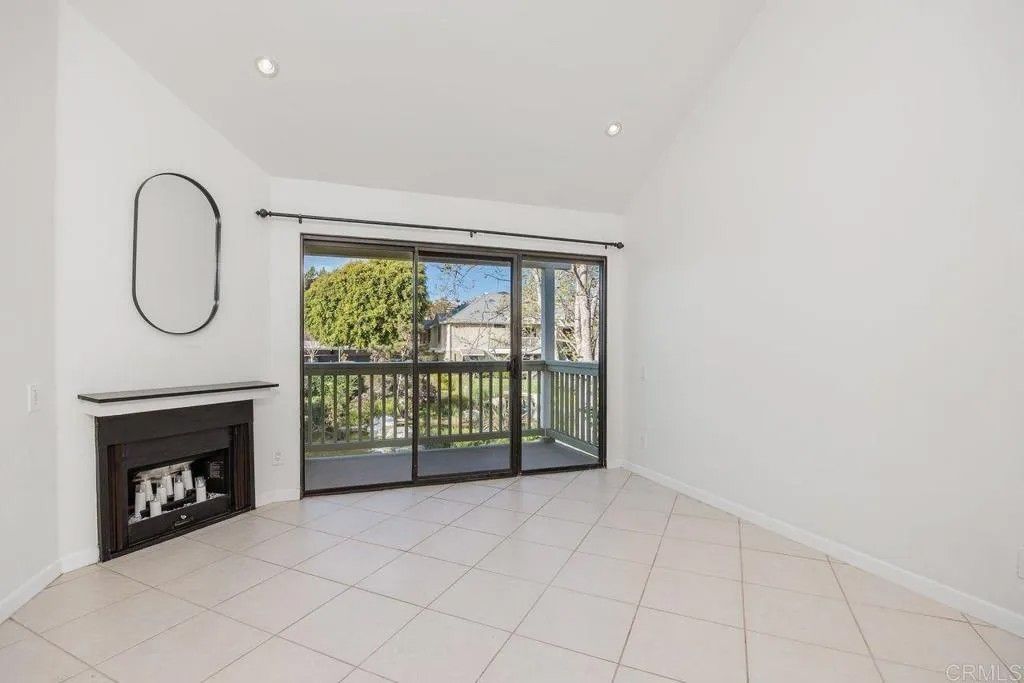 Photo of 12253 Carmel Vista Road #285, San Diego, CA 92130 (MLS # NDP2602121)