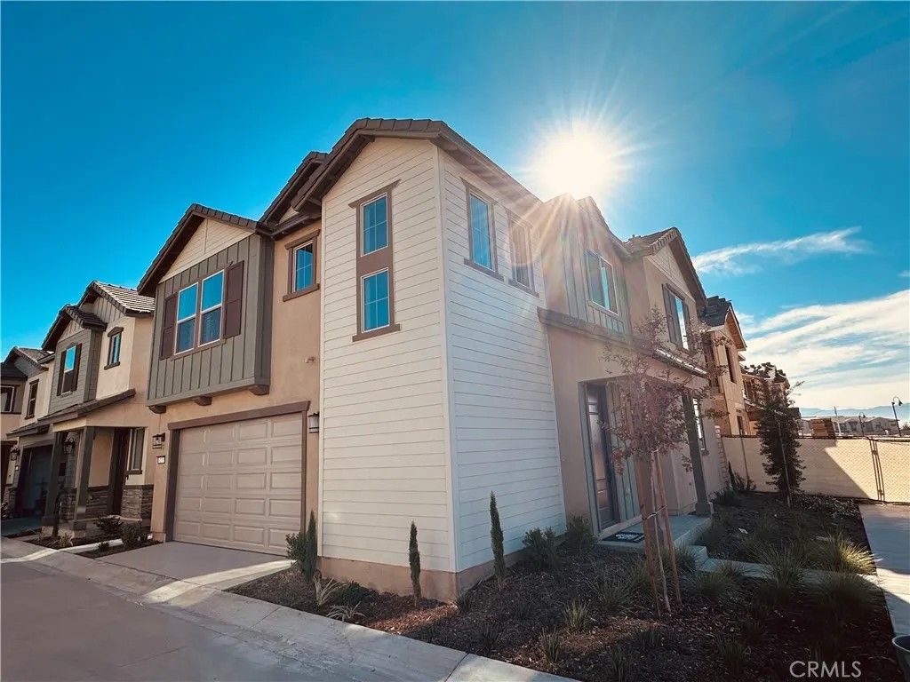 Photo of 4233 S Malagon Privado, Ontario, CA 91761 (MLS # TR25280660)