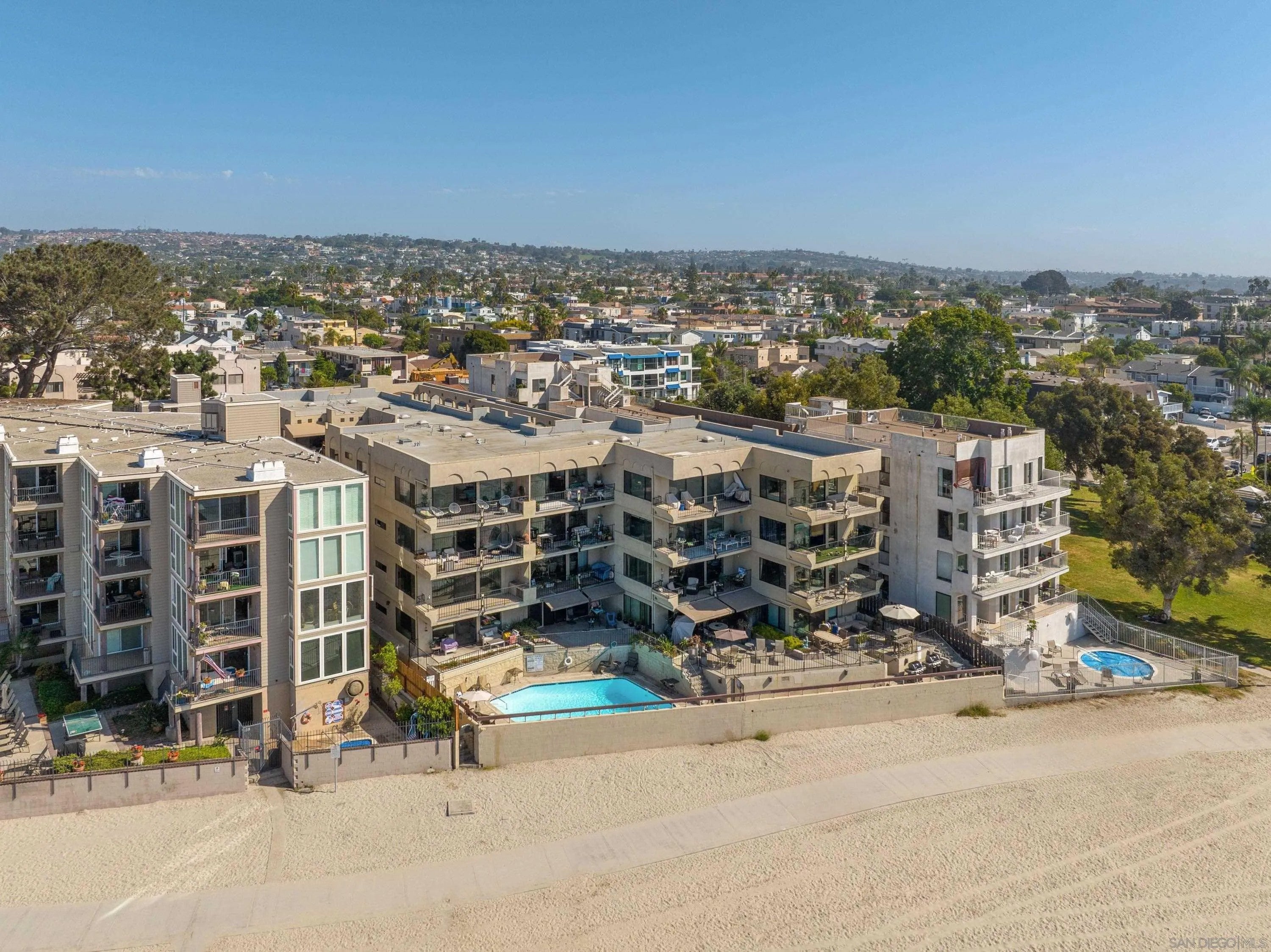 1235 Parker Pl 2B