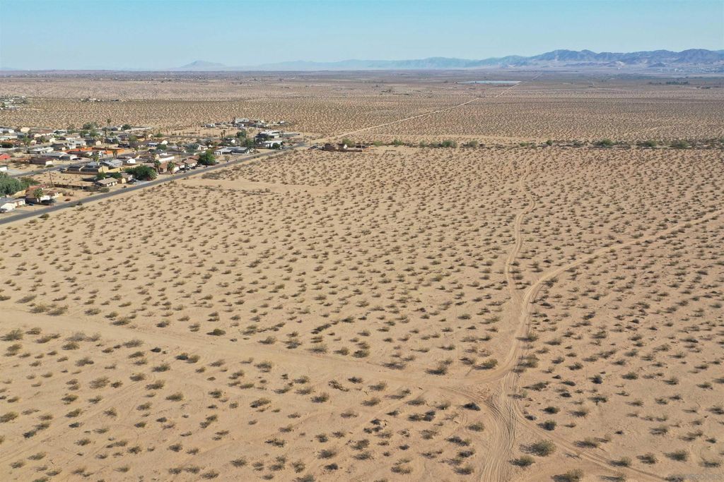 Photo of 0 29 Palms, Twentynine Palms, CA 92277 (MLS # 250043070)