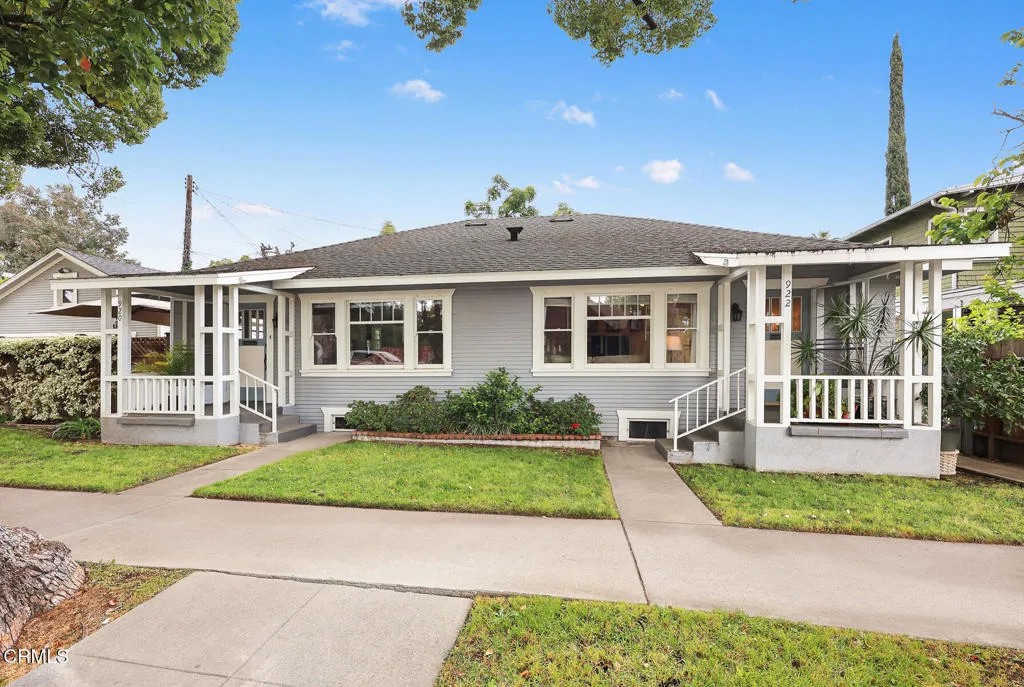 920 Adelaine Avenue