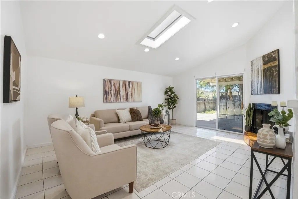 Photo of 18631 Kimbrough Street, Canyon Country, CA 91351 (MLS # SR26061135)