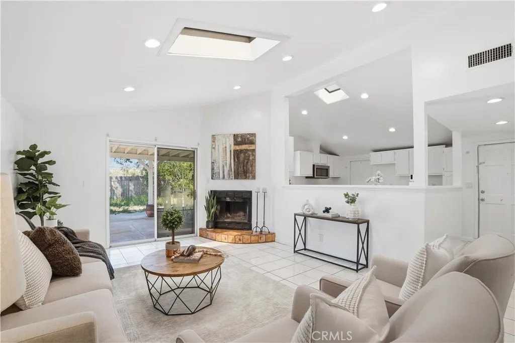 18631 Kimbrough Street