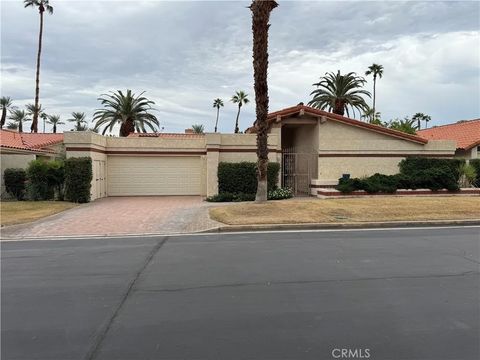 Photo of 44270 Tahoe Circle, Indian Wells, CA 92210 (MLS # IG25223844)