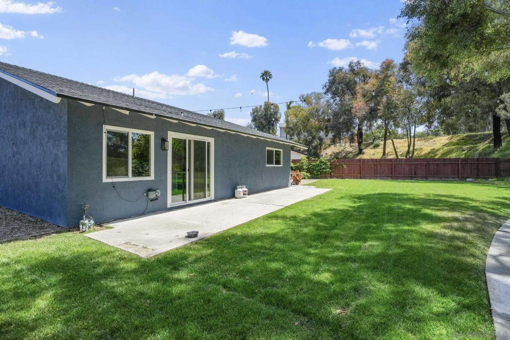 Photo of 336 Cadillac Circle, Oceanside, CA 92054 (MLS # 260008817)