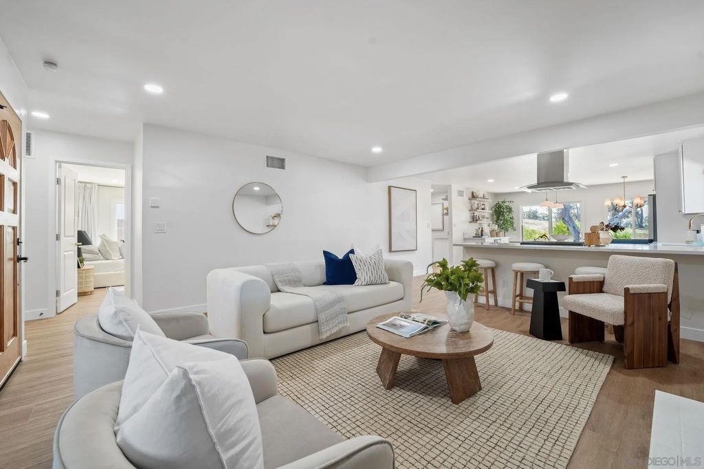 Photo of 336 Cadillac Circle, Oceanside, CA 92054 (MLS # 260008817)