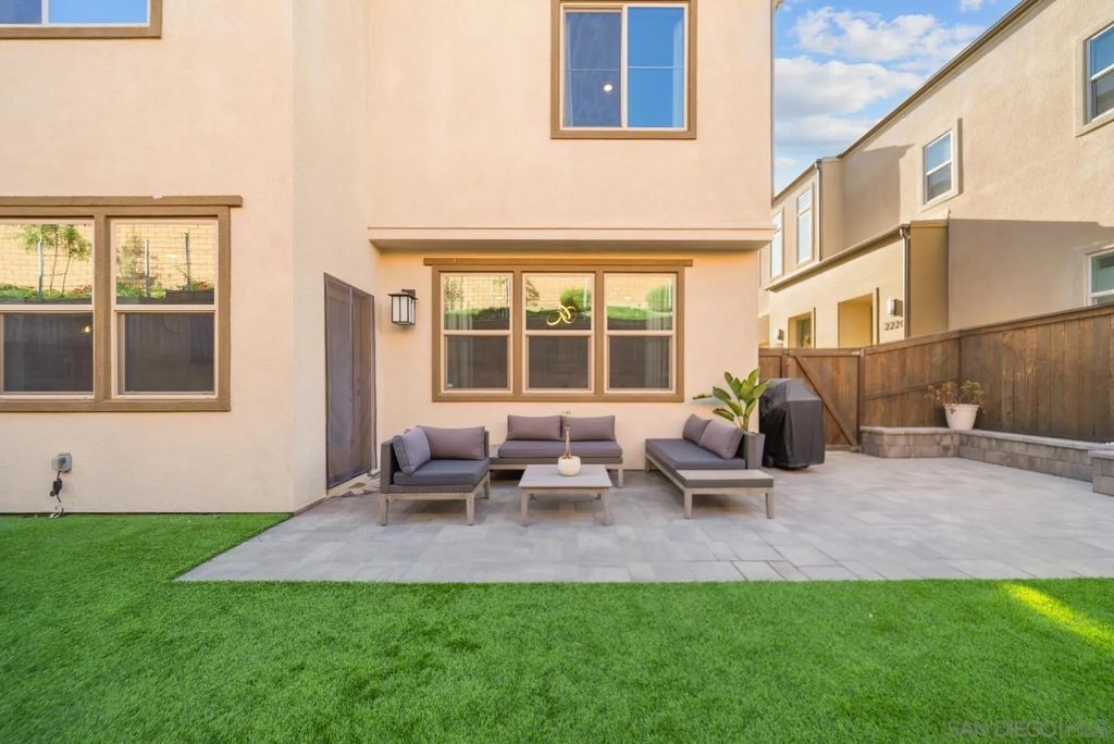 Photo of 2208 Trevi Cir, Chula Vista, CA 91913 (MLS # 260010857)