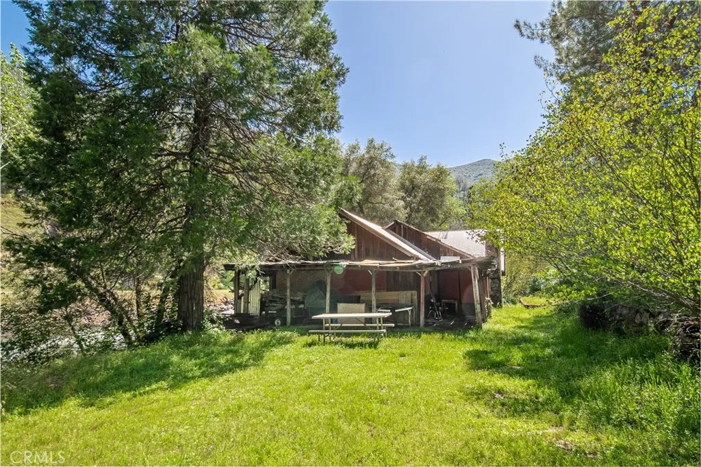 10049 Incline Road