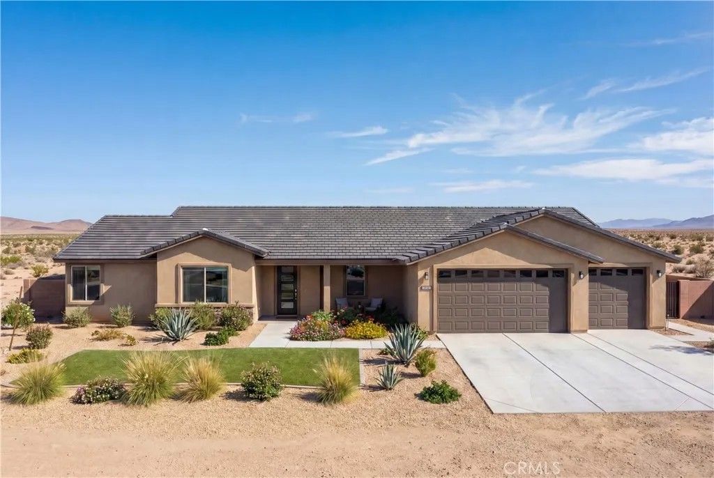 Photo of 22324 Rancho ST, Apple Valley, CA 92308 (MLS # IV26097931)