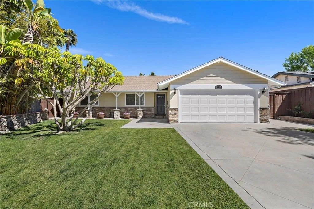 Photo of 24725 Camarillo Street, Dana Point, CA 92629 (MLS # OC26066912)