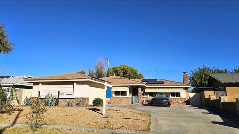 Photo of 44554 15th St, Lancaster, CA 93534 (MLS # SR25259569)
