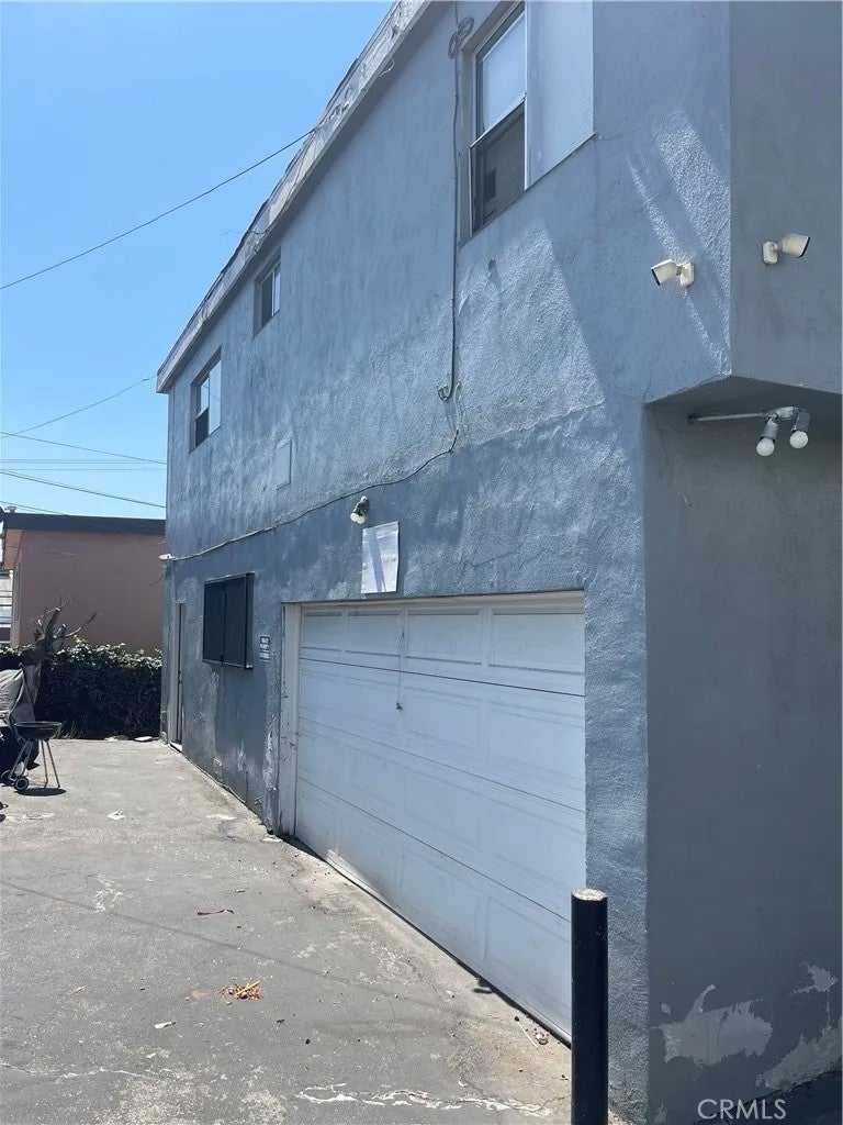 304 N Market