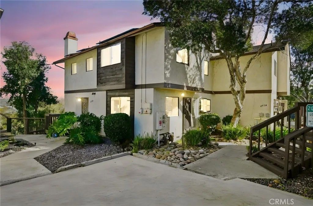 Photo of 4971 Vista Plaza #B, San Diego, CA 92116 (MLS # SW26002095)