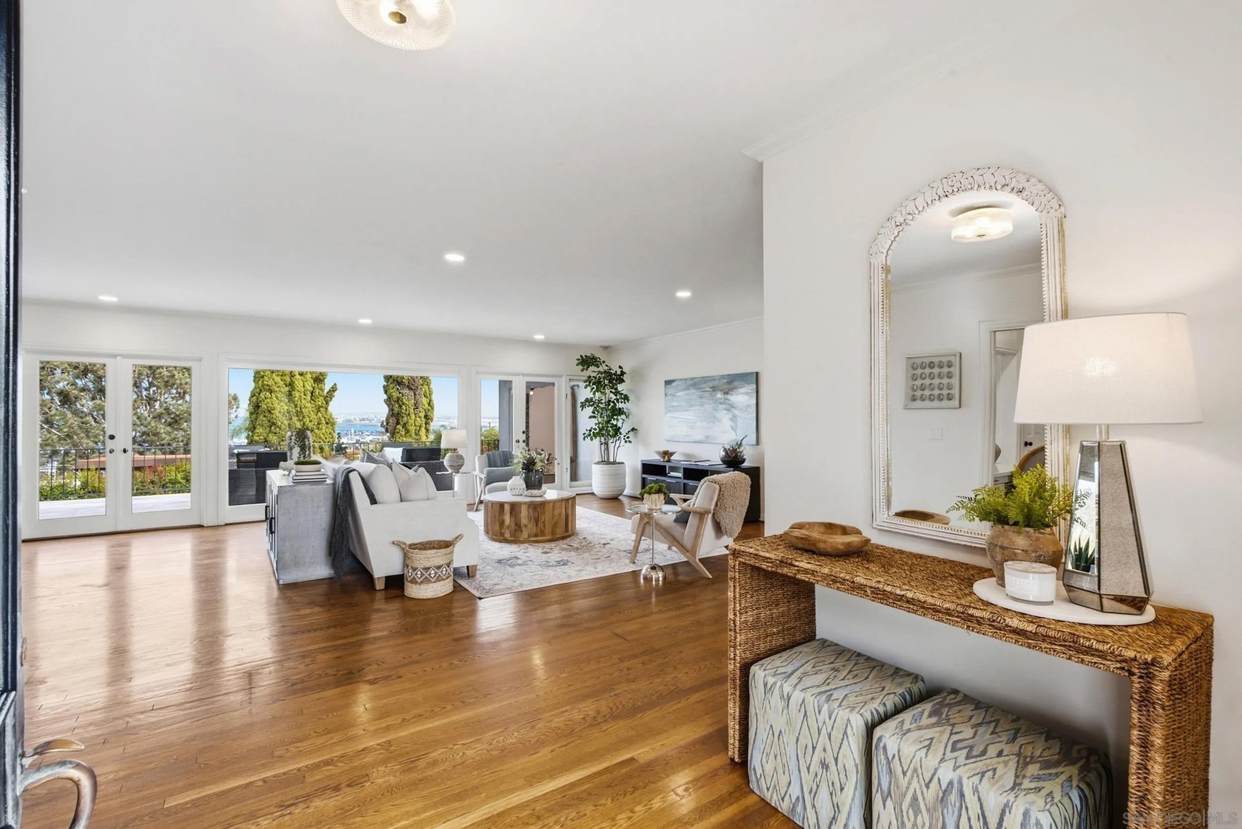 1155 Bangor St