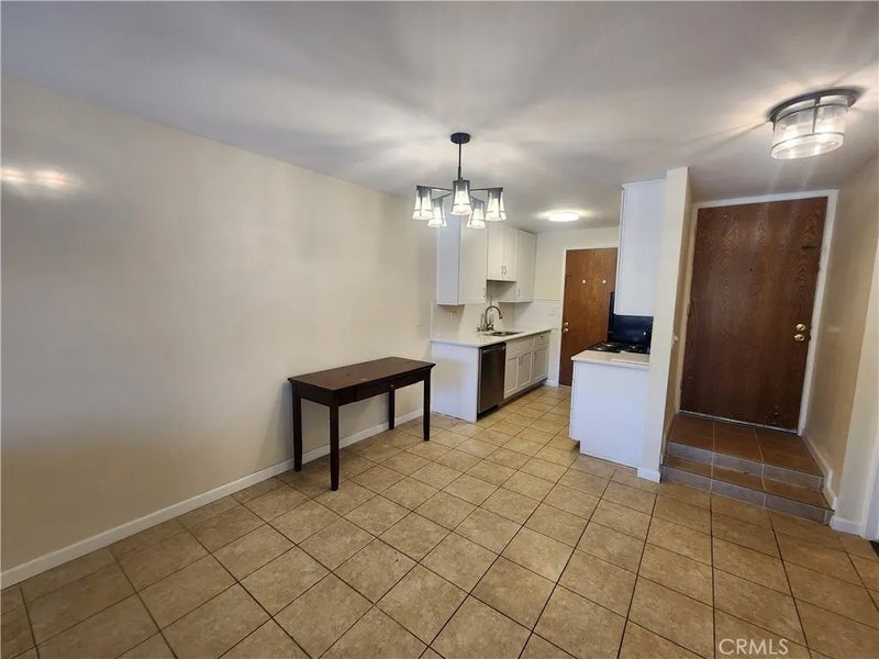 3565 Linden 115
