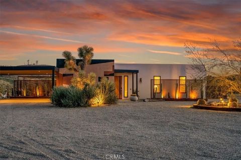 Photo of 58275 Buena Vista, Yucca Valley, CA 92284 (MLS # JT26055453)