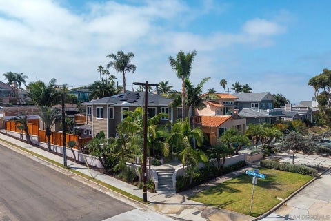 Photo of 4415 Cape May AVE, San Diego, CA 92107 (MLS # 260023460)