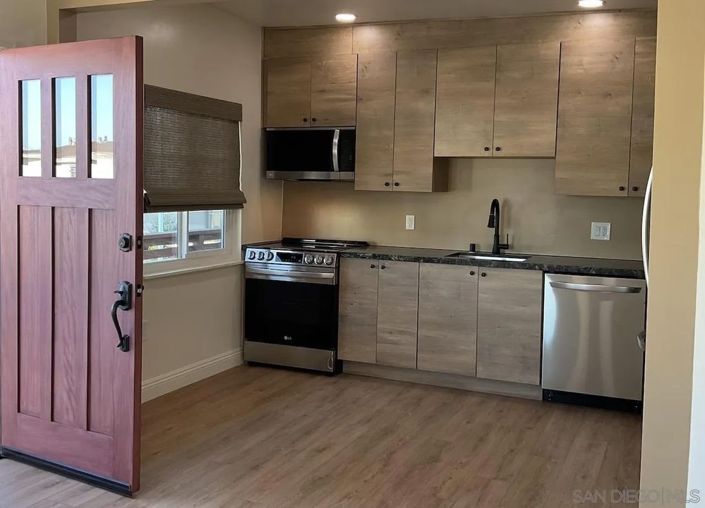 Photo of 3040 Newell St, San Diego, CA 92106 (MLS # 260001894)