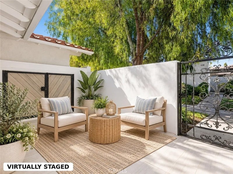 2197 Via Mariposa East B