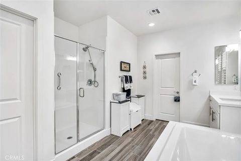 Tiny photo for 35783 Bay Morgan Lane, Fallbrook, CA 92028 (MLS # SW25253586)