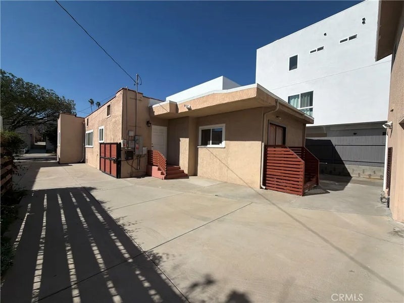 1110 Queen Anne Place
