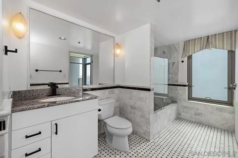 Tiny photo for 425 W Beech St #1504, San Diego, CA 92101 (MLS # 250038950)