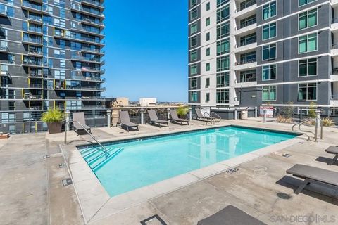 Tiny photo for 425 W Beech St #1504, San Diego, CA 92101 (MLS # 250038950)